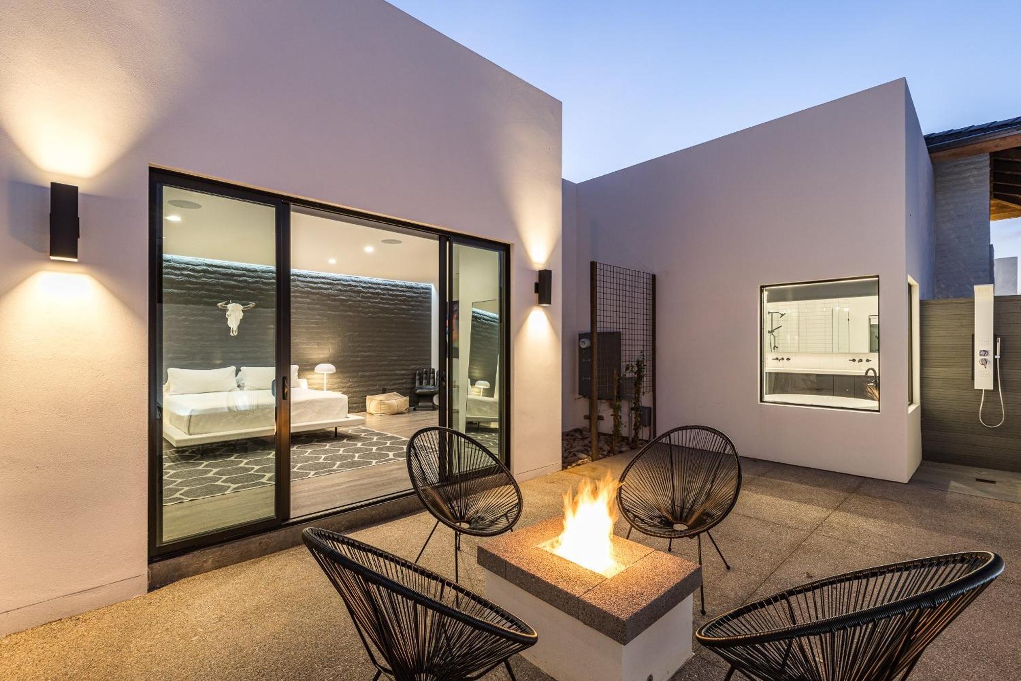 Luxury Micro-Resort, Theater, Sauna, Heated Pool Phoenix Kültér fotó