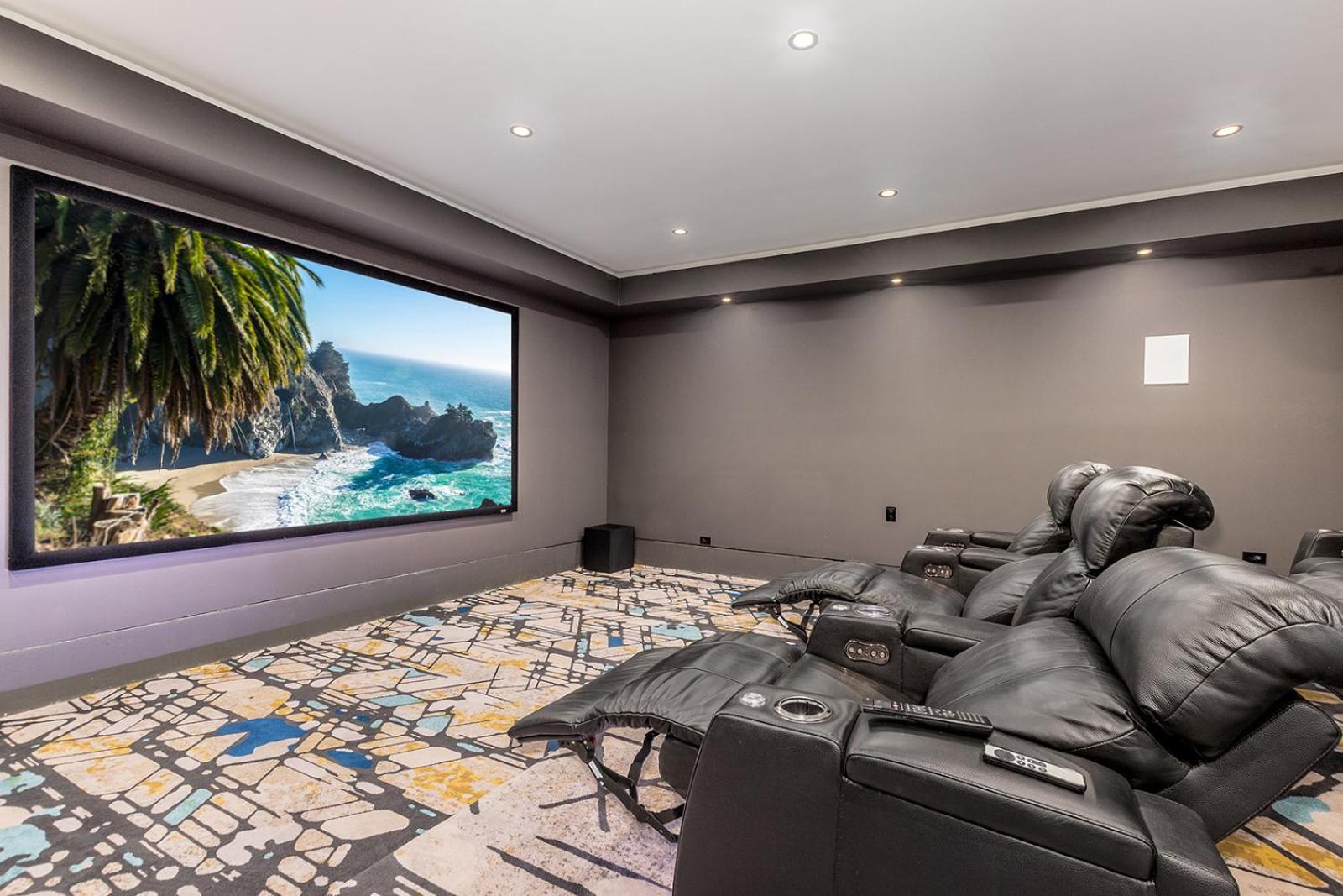 Luxury Micro-Resort, Theater, Sauna, Heated Pool Phoenix Kültér fotó